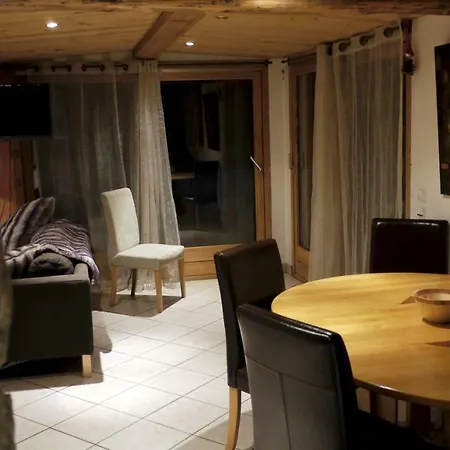 Chalet Champion 2 Chalet